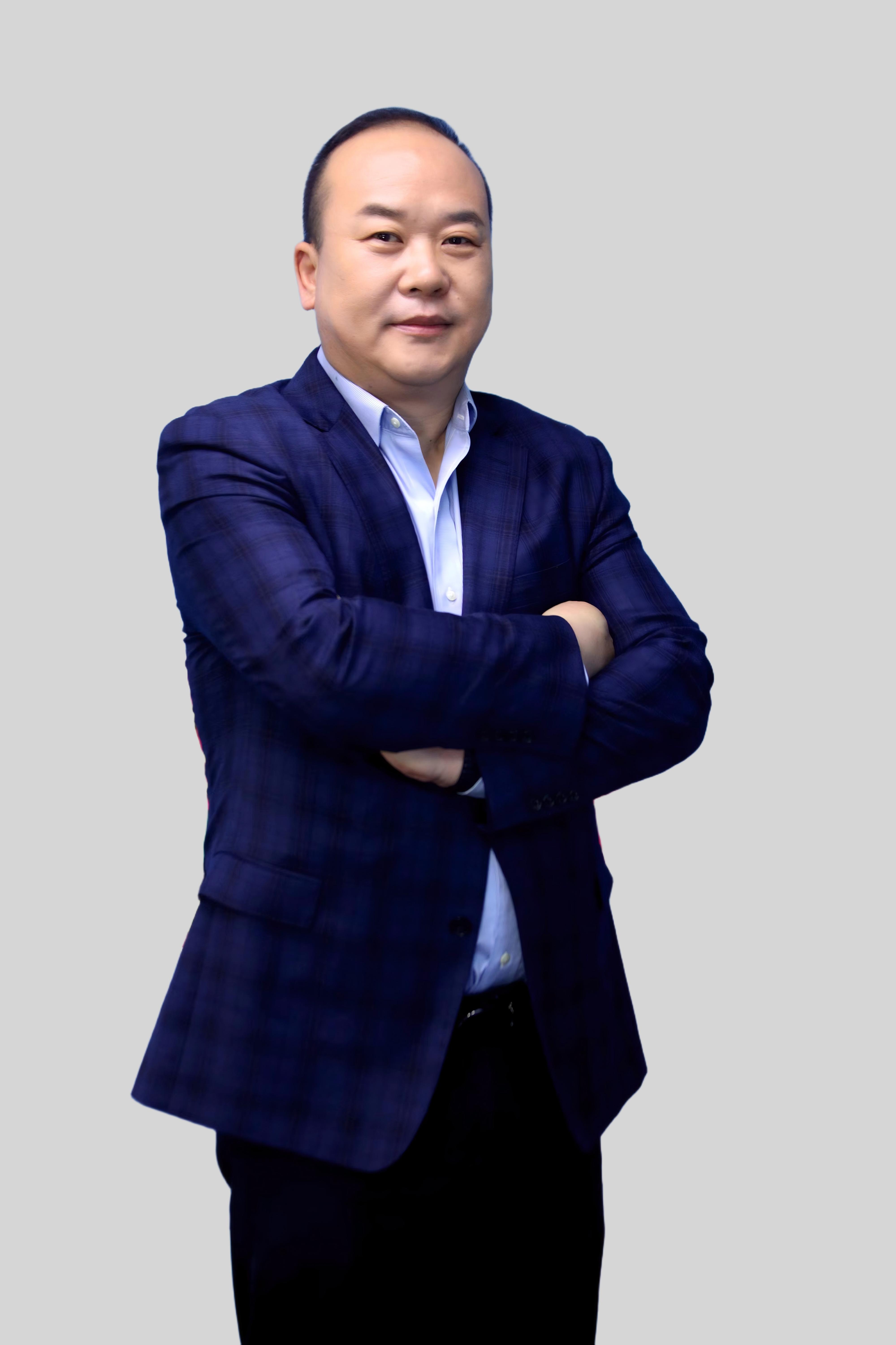 冯浩.jpg 冯浩.jpg