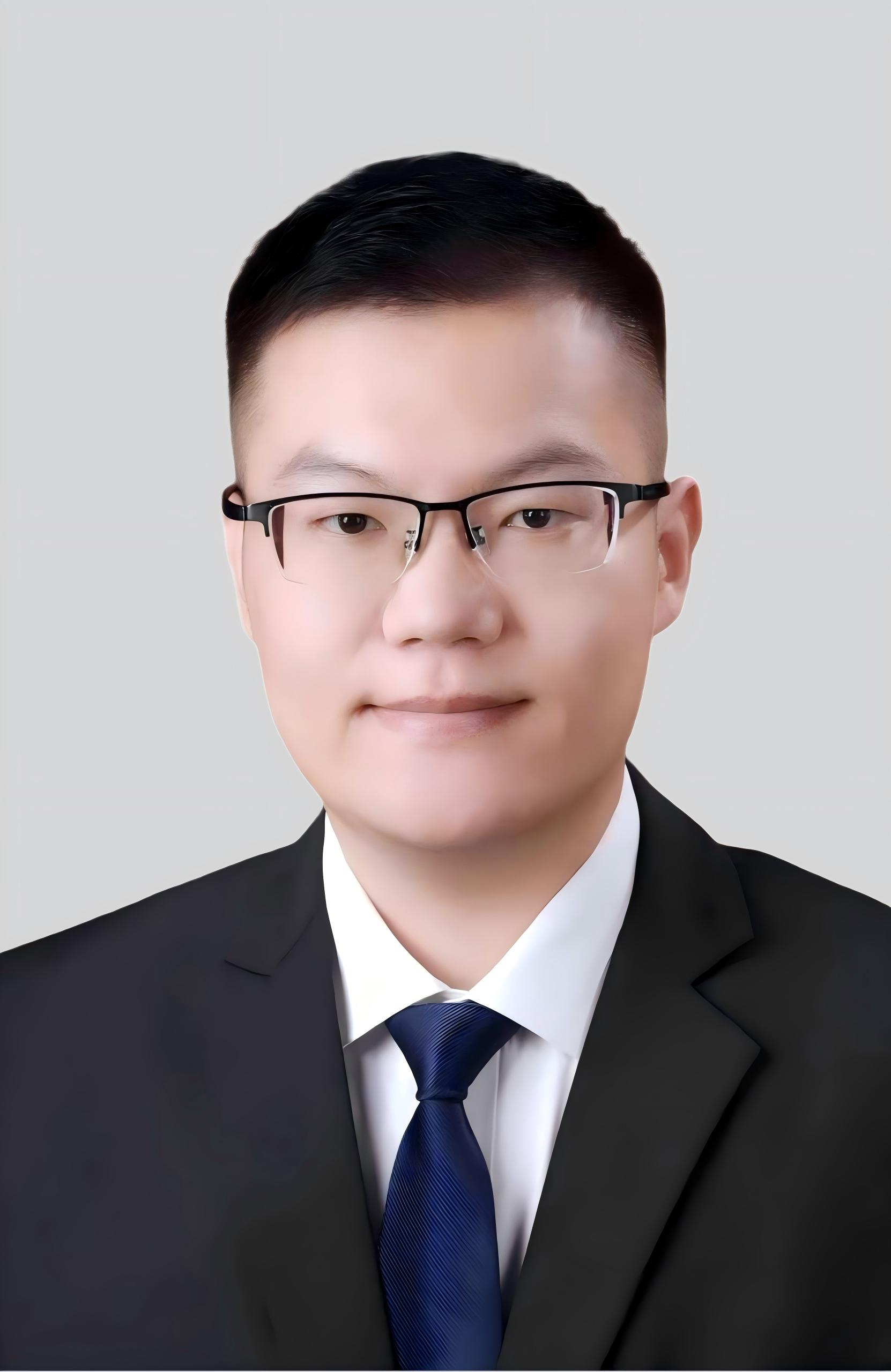 杨之旭.jpg 杨之旭.jpg